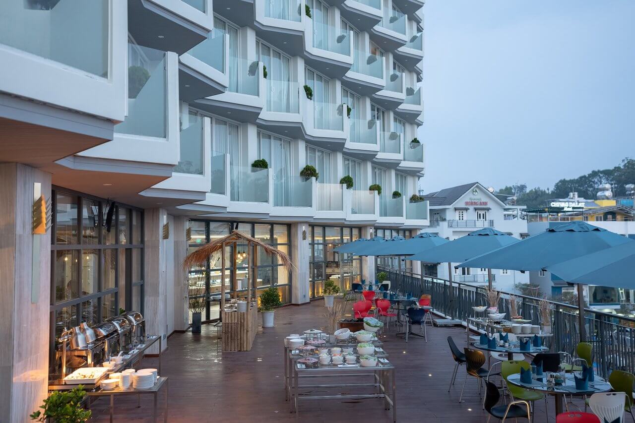 Golf Valley Hotel Dalat 5 1