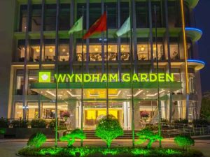 Wyndham Garden Hanoi1