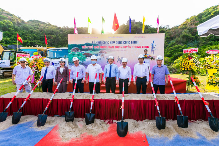 le khoi cong den tho anh hung nguyen trung truc