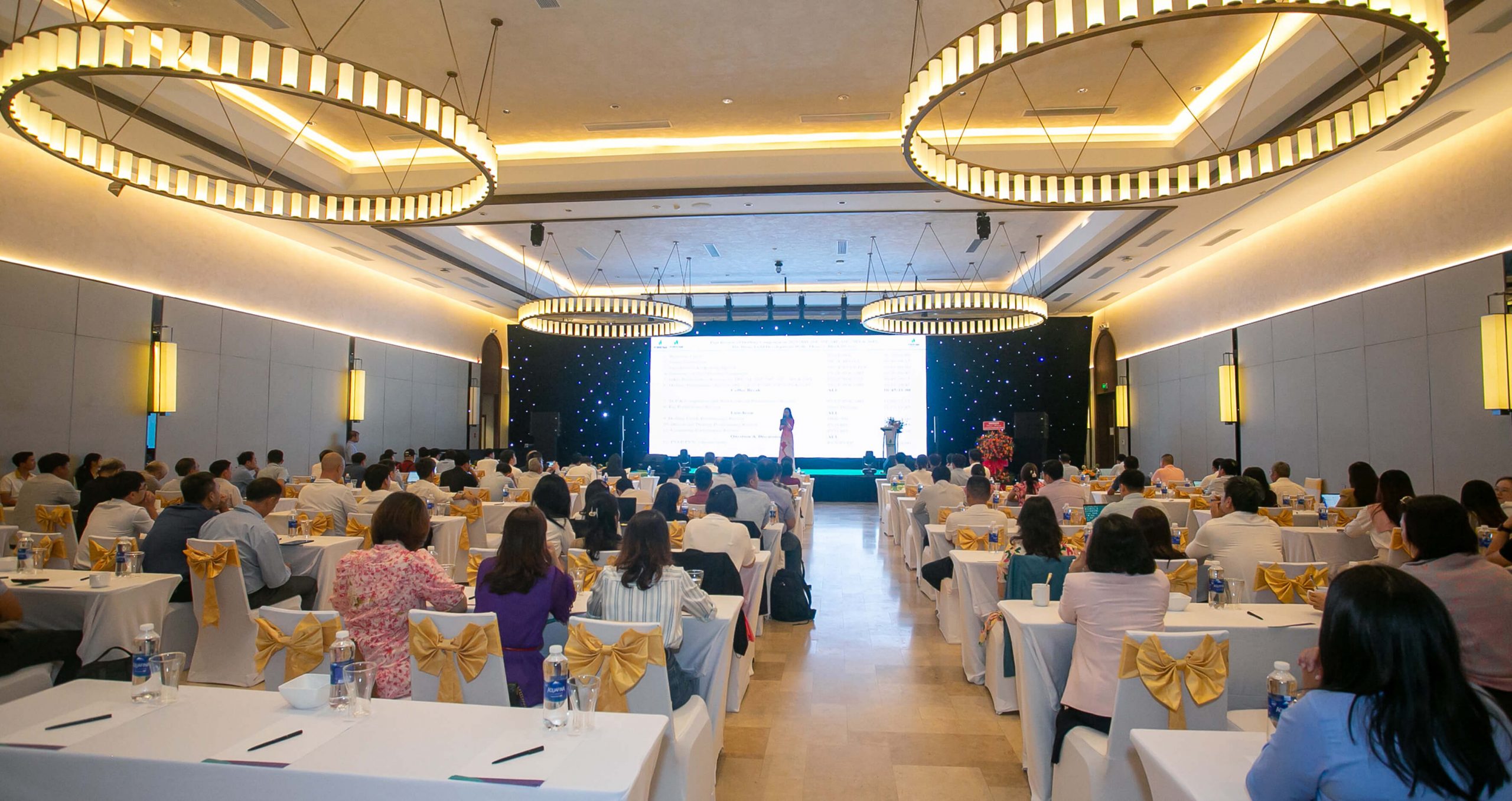 Hội Thảo Đánh Giá Công Tác Thi Công Khoan/ Hoàn Thiện Giếng Năm 2025 Chiến Dịch Khoan Phát Triển Mỏ Đại Hùng Pha 03 Lô 05- 1( a) 5 BK8A0419 su kien 1 1 scaled